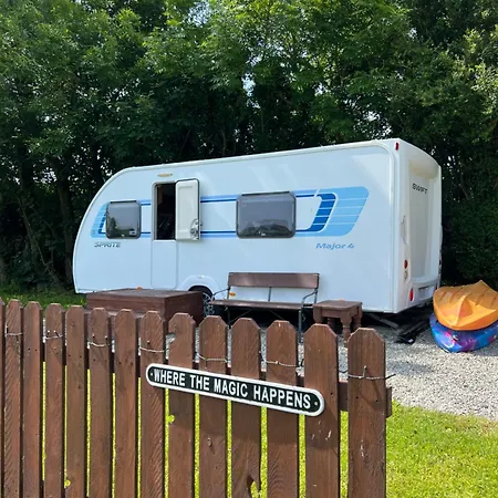 Seaview Retreat & Sauna At An Acre By The Sea 度假居