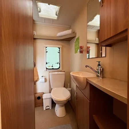 Seaview Retreat - Sauna & Ice Bath