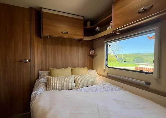 Seaview Retreat & Sauna At An Acre By The Sea קלונקילטי