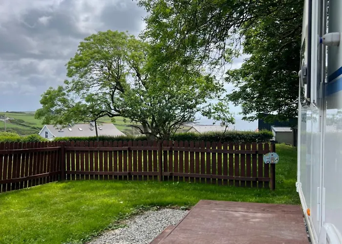 Seaview Retreat & Sauna At An Acre By The Sea *