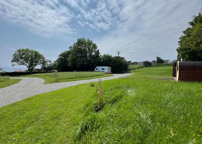 Seaview Retreat & Sauna At An Acre By The Sea *