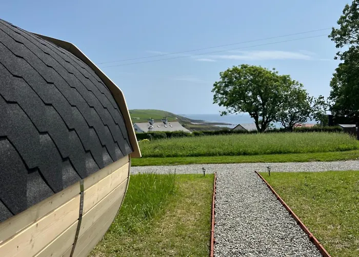 Seaview Retreat & Sauna At An Acre By The Sea * קלונקילטי